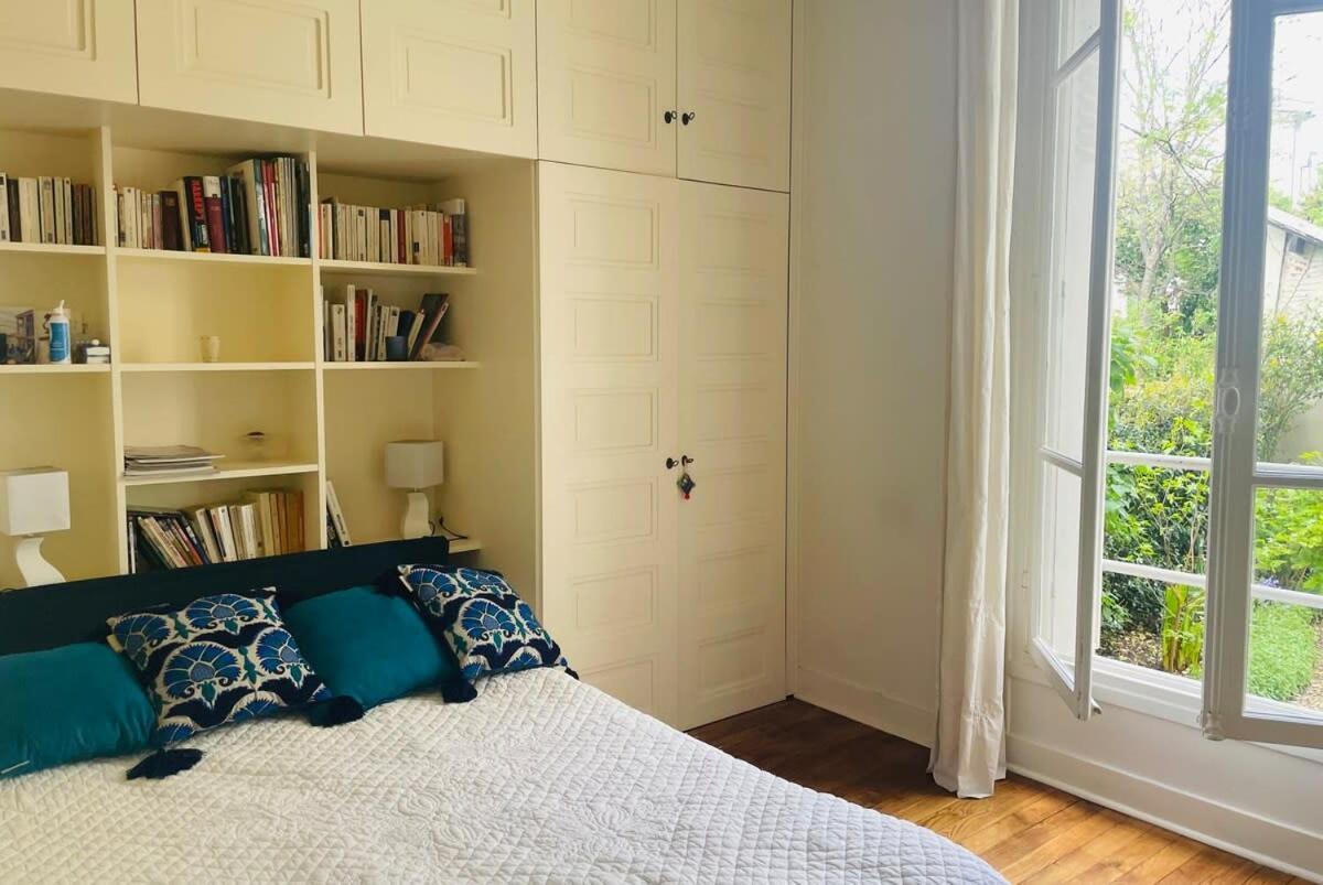 Apartment Beautiful 1 Bedroom Next To Roland *